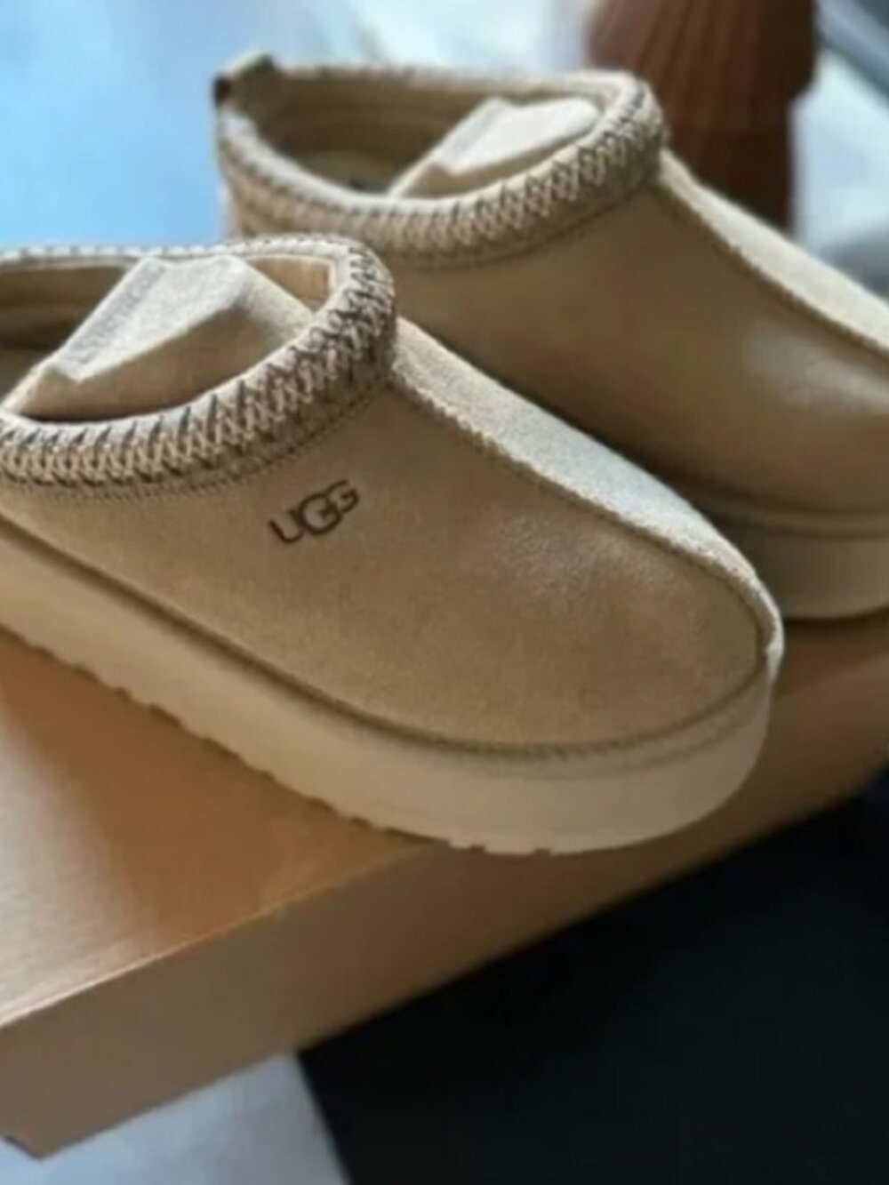 UGG Tazz Platform Slipper Clogs Tasman Braid Neutral Suede